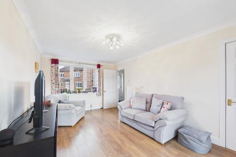 3 bedroom detached house for sale, St. Quintin Field, Nafferton, YO25 4PD