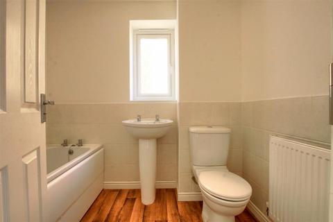 3 bedroom end of terrace house to rent, Greensforge Drive, Ingleby Barwick