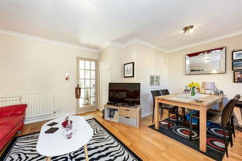 undefined, Hamble Walk, Woking, GU21