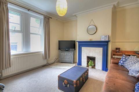 3 bedroom terraced house to rent, May Street, Durham DH1