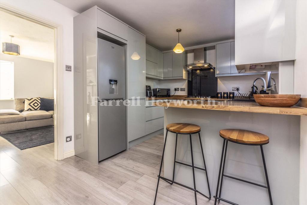 Kitchen e