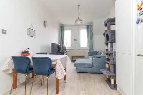 2 bedroom flat for sale, Ethelbert Square, Westgate-on-Sea, Kent, CT8