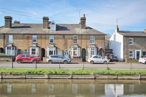 2 bedroom terraced house for sale, London Road, Ware SG12