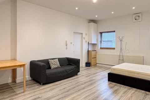 undefined, Brook Mews North, London