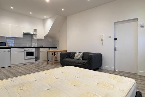 undefined, Brook Mews North, London