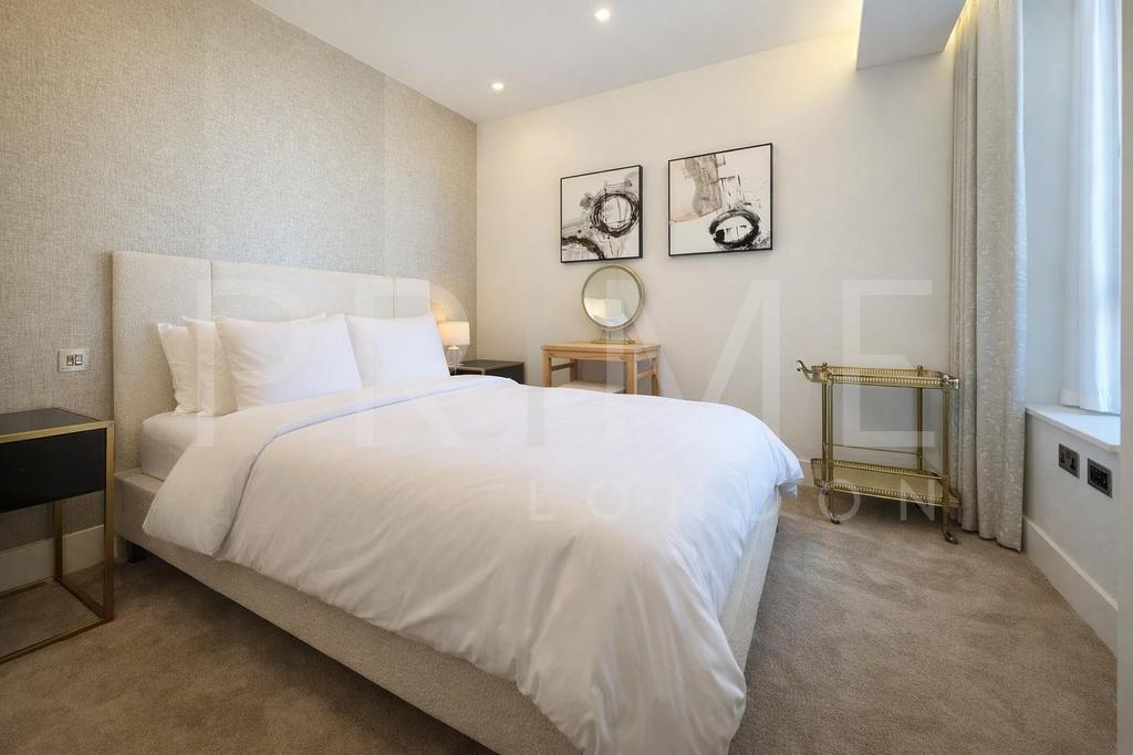 Bedroom1.jpg
