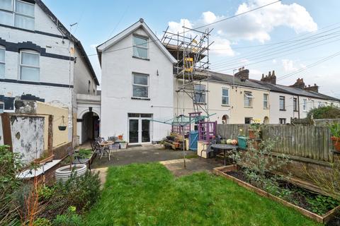 5 bedroom terraced house for sale, Summerland Place, Barnstaple EX32