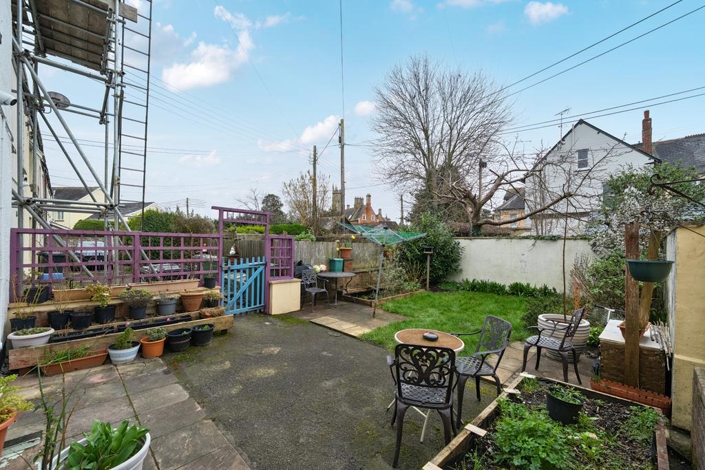 1420683-19-69a040a254e33