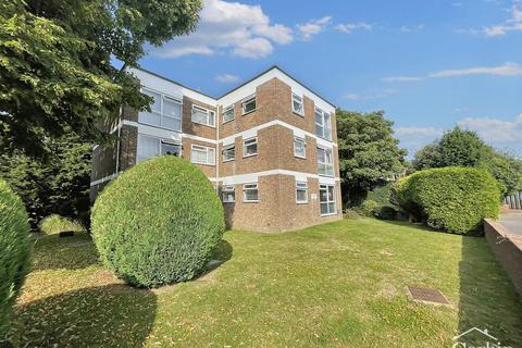 1 bedroom flat for sale, Wellington Road, Bournemouth, BH8 8