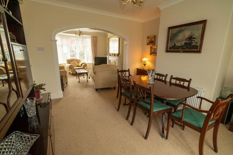 4 bedroom semi-detached house for sale, Thorntree Drive, Denton Burn, Newcastle upon Tyne, NE15