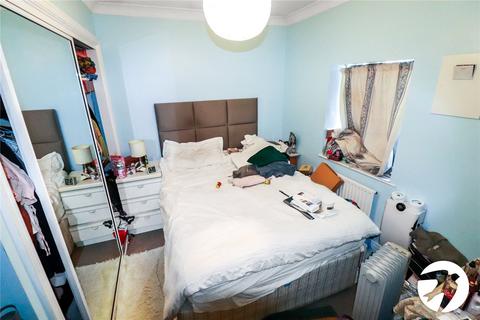 4 bedroom terraced house for sale, Martin Street, London, SE28