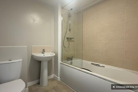 2 bedroom terraced house to rent, Rowan Tree Road, Oldham, OL8
