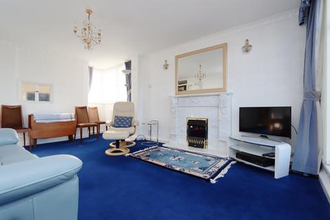 2 bedroom flat for sale, Beacon House, Whitey Bay, Tyne and Wear, NE26 1HW