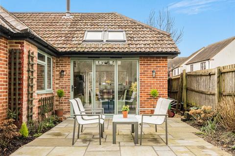 2 bedroom bungalow for sale, Lynes Lane, Ringwood, Hampshire, BH24