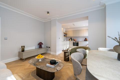 2 bedroom apartment to rent, King Street Hammersmith W6