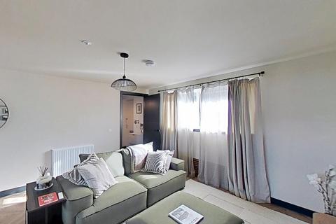 3 bedroom flat to rent, Dryden Street, Edinburgh, EH7