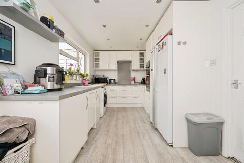 3 bedroom semi-detached house for sale, Banbury Avenue, Southampton