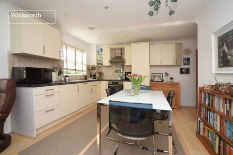 undefined, Overton Road, Sutton, SM2