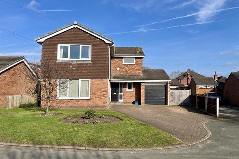 4 bedroom house for sale, Fields Drive, Sandbach CW11