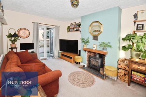3 bedroom semi-detached house for sale, Station Road, Brimington, Chesterfield, S43 1LN