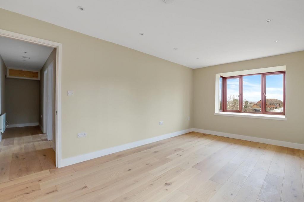 12-4456 JHProp Wpen - 44 Ashurst Close - 28.jpg