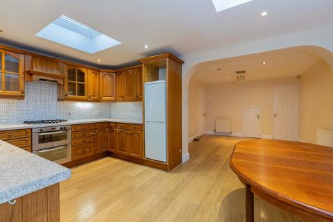 undefined, Hinksey Close, Langley SL3