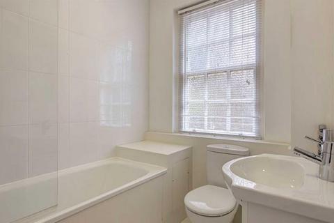 undefined, Fulham Road, Chelsea, SW3