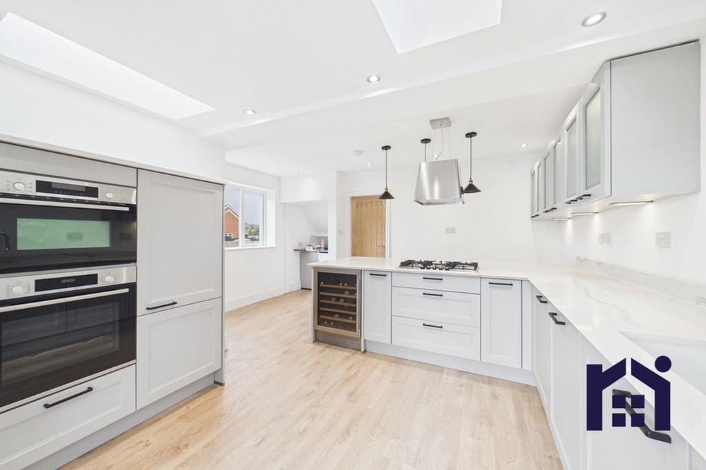 Breakfast kitchen