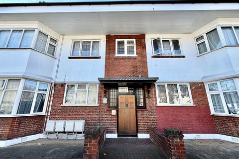1 bedroom flat for sale, The Drive, Edgware HA8