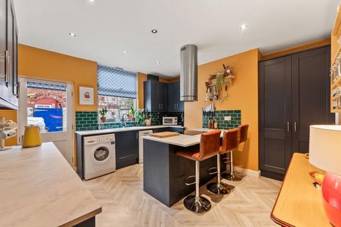2 bedroom terraced house for sale, Bower Street, Stockport SK5