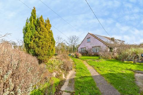 7 bedroom bungalow for sale, Coach Road, Alresford, Colchester, Essex, CO7