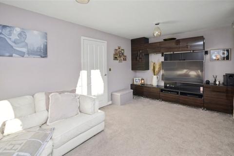 4 bedroom semi-detached house for sale, Oak Drive, Leeds, West Yorkshire