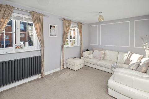 4 bedroom semi-detached house for sale, Oak Drive, Leeds, West Yorkshire