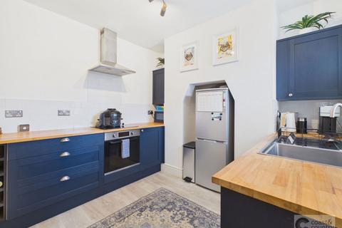 2 bedroom terraced house for sale, East Street, Newton Abbot