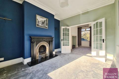 2 bedroom terraced house to rent, Aberdeen Crescent, Edgeley, Stockport, SK3