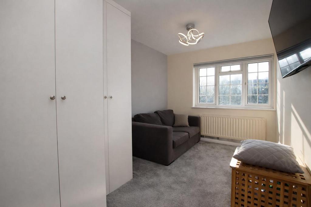 6th bedroom