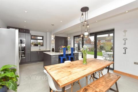 3 bedroom semi-detached house for sale, Cherry Close, Sittingbourne, Kent
