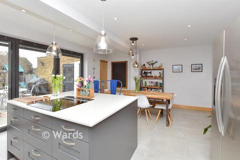 3 bedroom semi-detached house for sale, Cherry Close, Sittingbourne, Kent