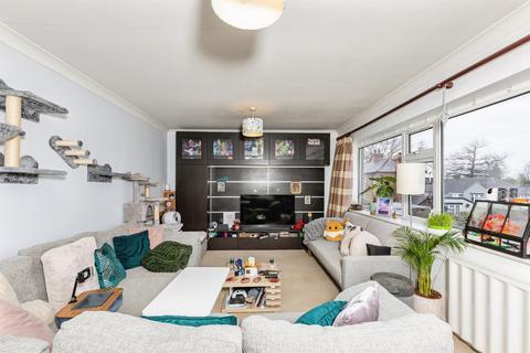undefined, Hunters Court, Woodley, Reading