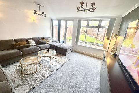 undefined, Springfield Crescent, Solihull, B92