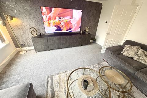 undefined, Springfield Crescent, Solihull, B92
