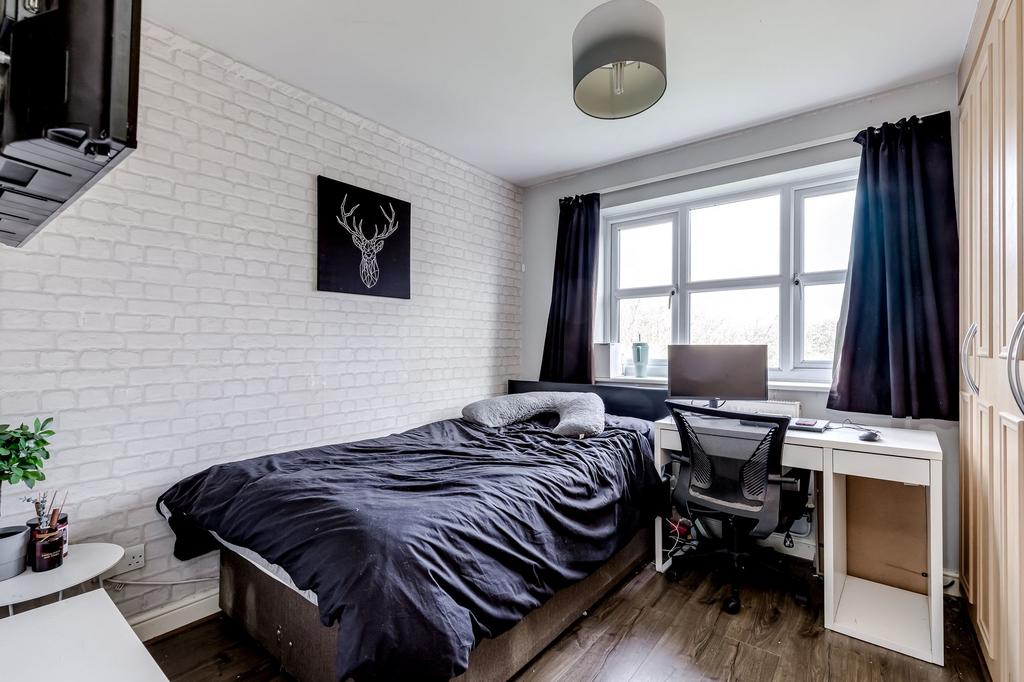 Bed 4