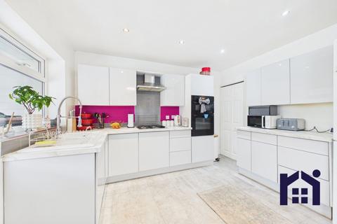 4 bedroom semi-detached house for sale, Windsor Road, Eccleston, PR7 5SG