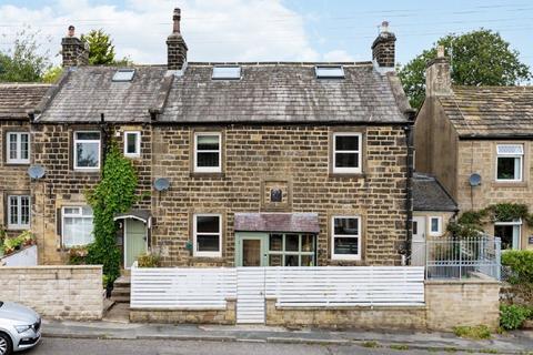 3 bedroom terraced house for sale, Moor Lane, Addingham, Ilkley, West Yorkshire, LS29