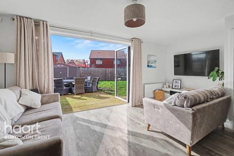 3 bedroom semi-detached house for sale, Moonstone Way, Swadlincote