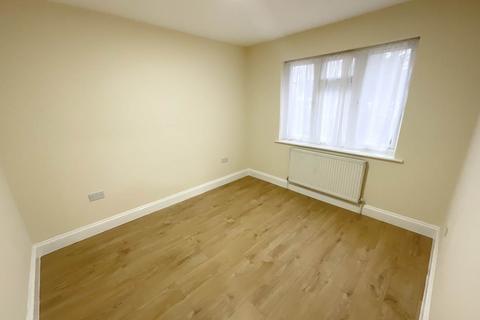 undefined, Stradbroke Grove, Clayhall, Barkingside