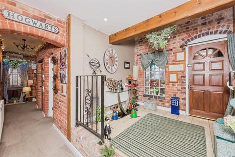 4 bedroom detached house for sale, Glascote Lane, Wilnecote, Tamworth