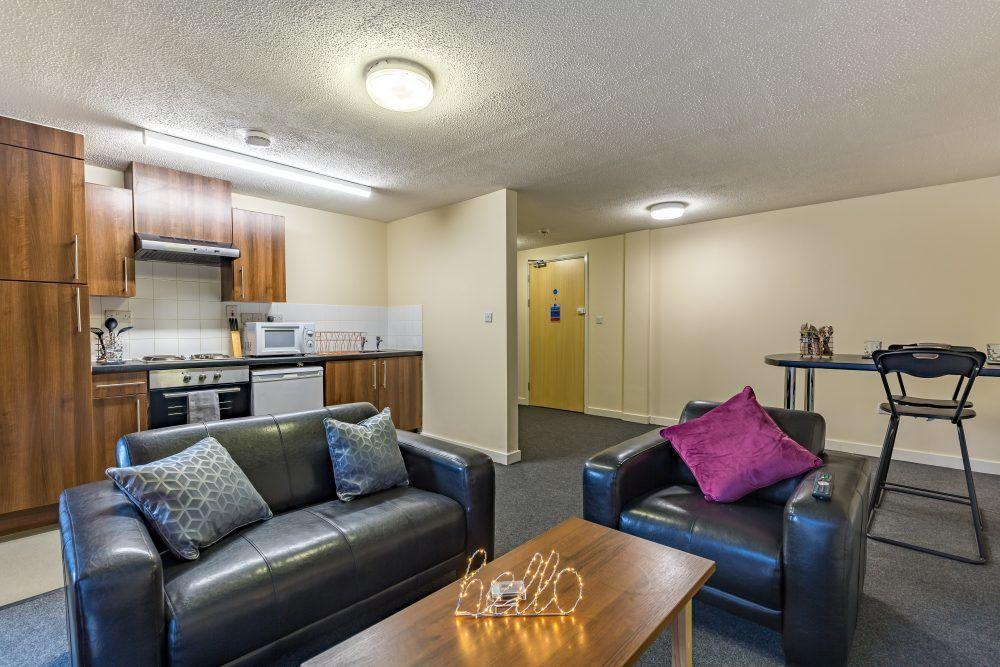 Apartment in Sheffield, South Yorkshire - View 2