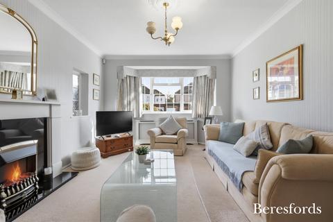 3 bedroom detached house for sale, Claremont Gardens, Upminster, RM14