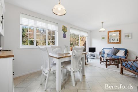 3 bedroom detached house for sale, Claremont Gardens, Upminster, RM14